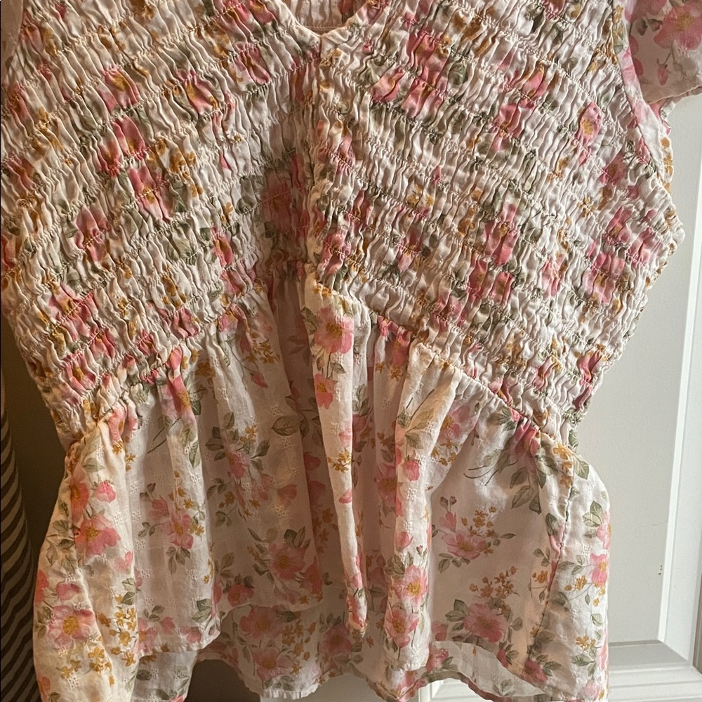 American Eagle Outfitters Pink Floral Smocked Blouse - Picture 3 of 4
